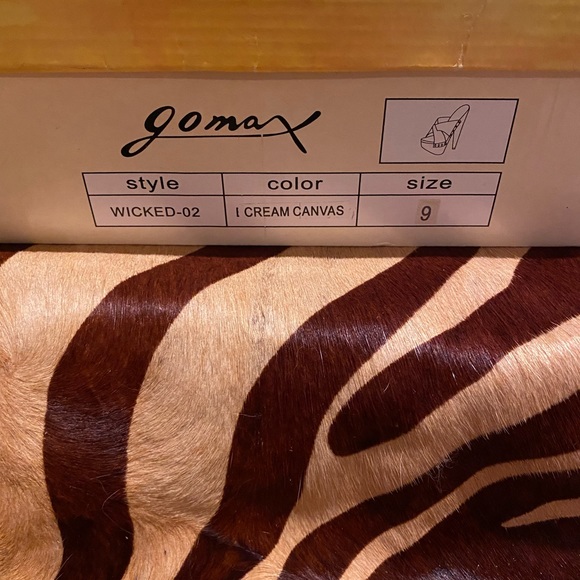 NIB Jomax Cream Canvas Wood Heeled Slip On Sandals Size 9 - Picture 6 of 7